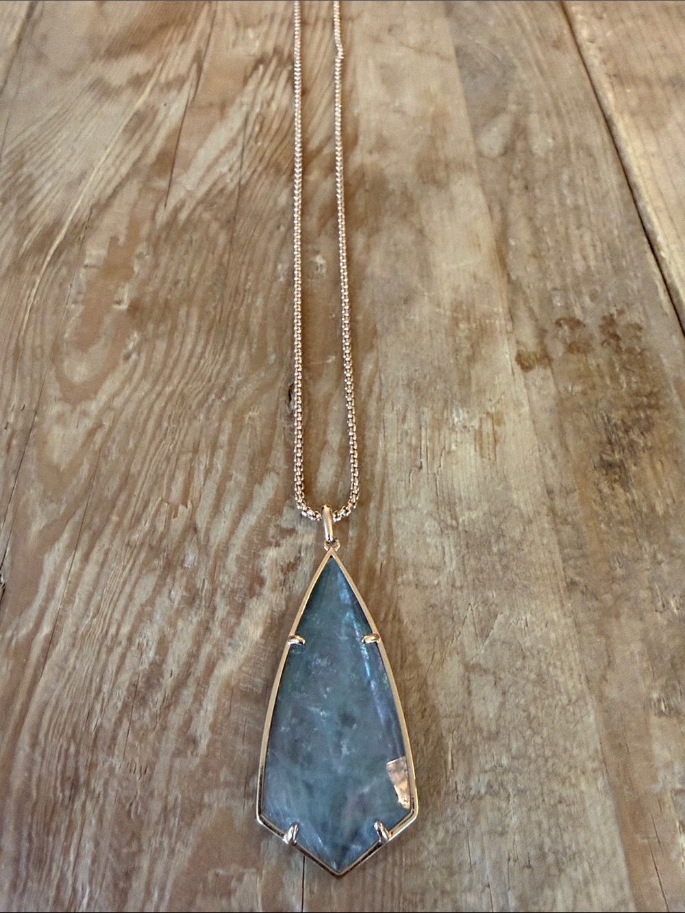 Kendra Scott Rose Gold Labradorite Arrowhead Pendant Necklace
